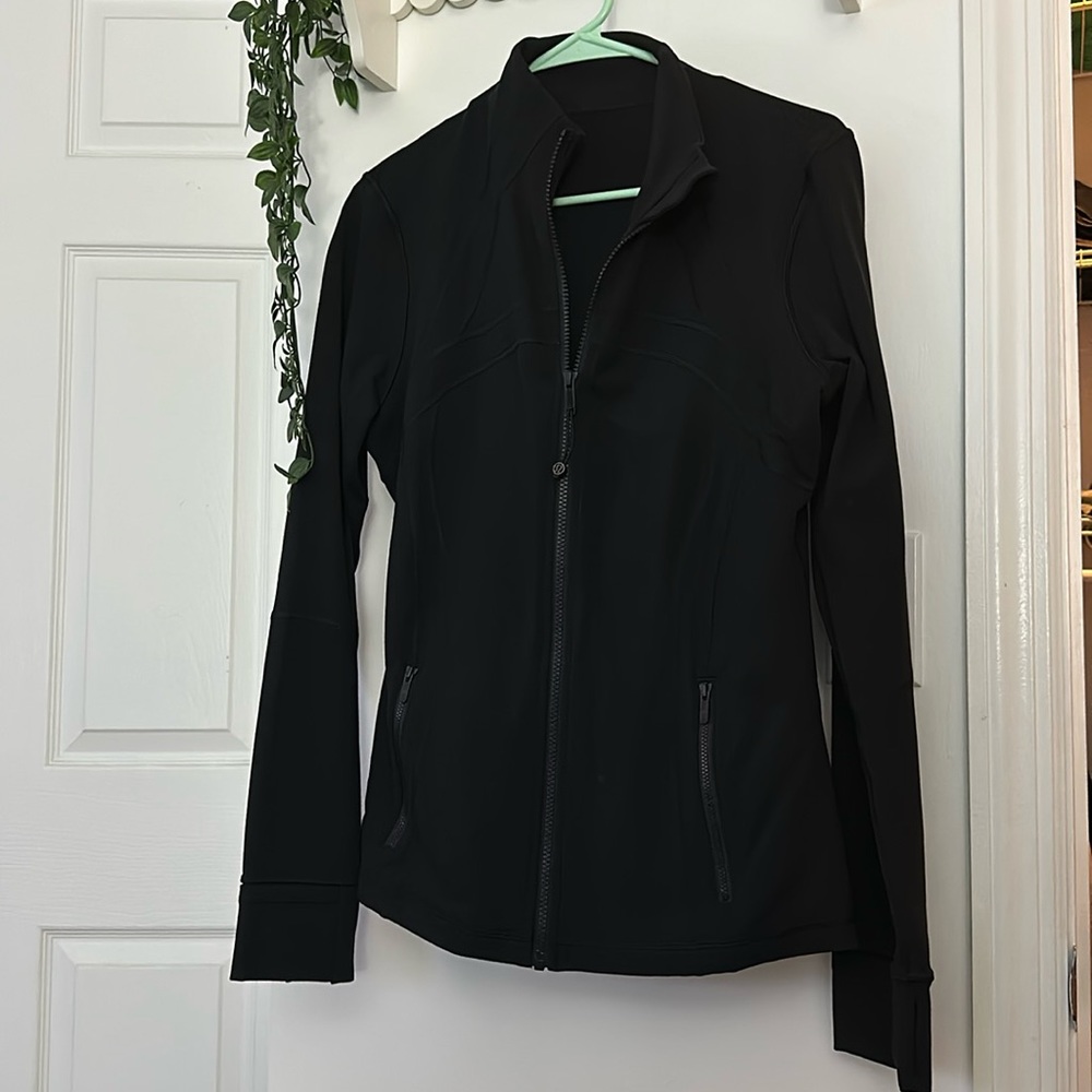Lululemon Black Define Jacket Size 12 - image 2